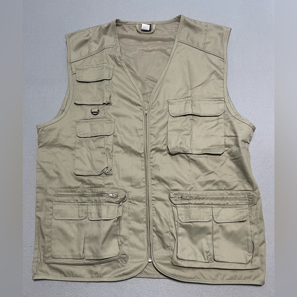 Stone Creek Tan XLarge Vest Multi Pockets Hunting Fishing